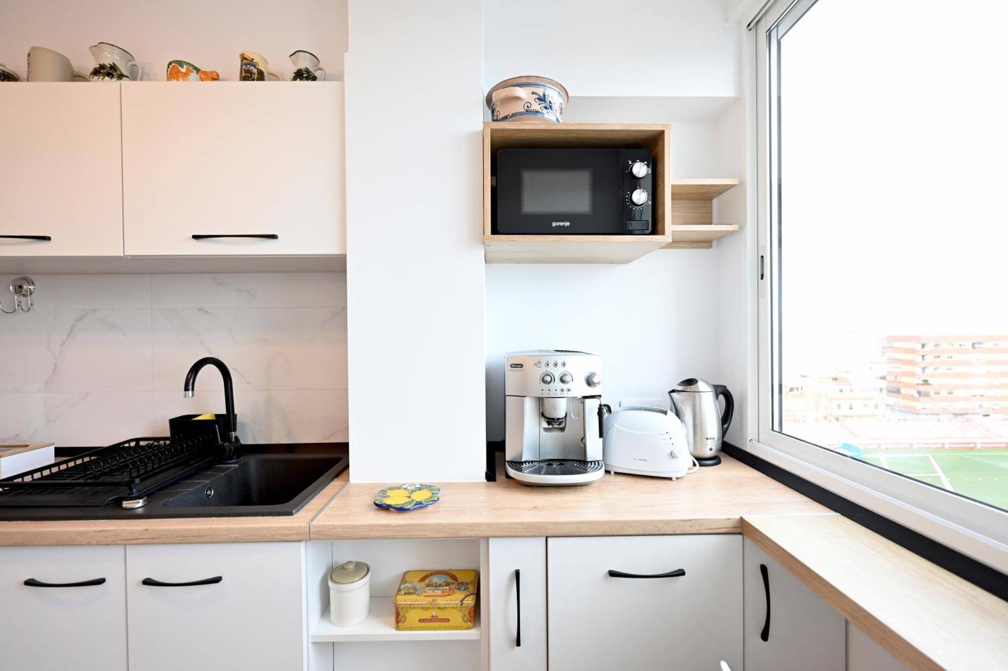 Victoria Apartment